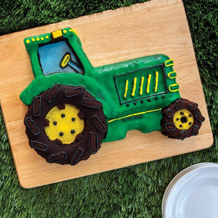 Backform Traktor klassisch, Nordic Ware - Image 2
